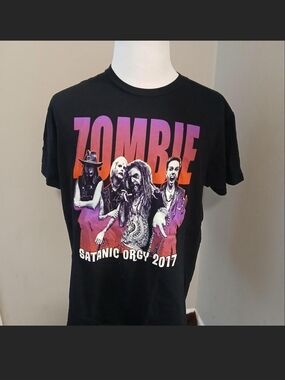 Zombie 'Satanic Orgy 2017' Black Graphic Tee Sz XL